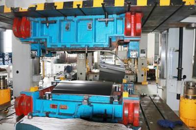 高度自動化的四大工藝 江蘇威龍低速電動車工廠探秘與普通機械設備安裝服務